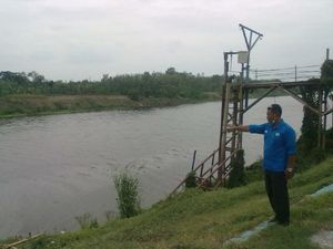 Duh! Bengawan Solo Kembali Tercemar, Pasokan Air PDAM Terganggu