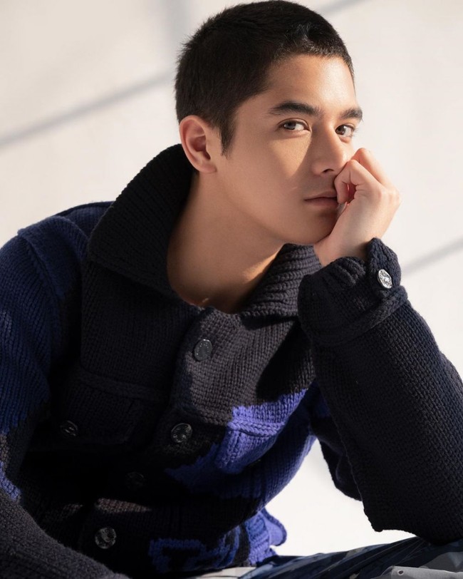 Al Ghazali memiliki darah Jerman dari kakek buyutnya, Fredrich Rudolf Paul Kohler. Nggak heran kan kenapa wajahnya bisa ganteng? Foto: Instagram/@alghazali7