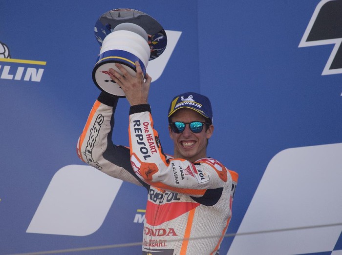 ALCANIZ, SPAIN - OCTOBER 18: Alex Marquez of Spain and Repsol Honda Honda celebrates the second place on the podium during the MotoGP race during the MotoGP of Aragon at Motorland Aragon Circuit on October 18, 2020 in Alcaniz, Spain. (Photo by Mirco Lazzari gp/Getty Images)