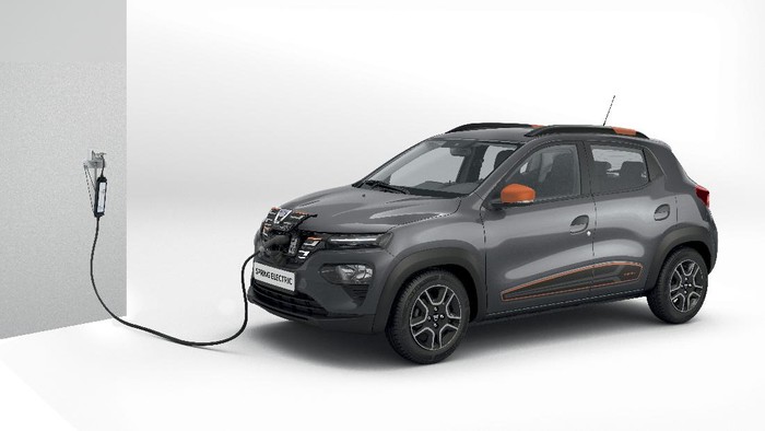 Dacia Spring Electric merupakan mobil kembaran versi listrik dari Renault Kwid.