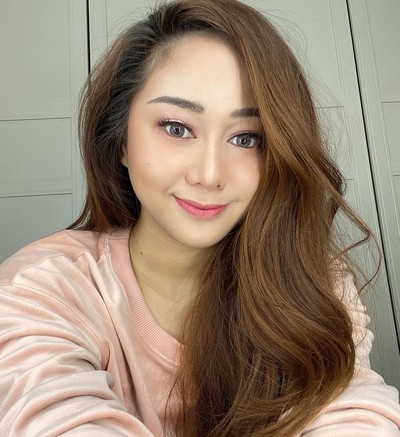 Denise Chariesta Selebgram viral Denise Chariesta