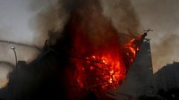 Menurut media setempat, gereja kecil, Church of the Assumption yang hancur total akibat dibakar massa tersebut dikenal sebagai paroki seniman.
