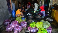 Bandeng Presto adalah olahan ikan bandeng yang dimasak dengan Panci Presto atau pressure cooker dengan cara kerja menggunakan air yang dipanaskan sehingga menghasilkan uap yang bertekanan tinggi yang dapat membuat daging ikan menjadi empuk dan durinya menjadi lunak.  