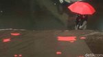Jakarta Diguyur Hujan di Siang Hari