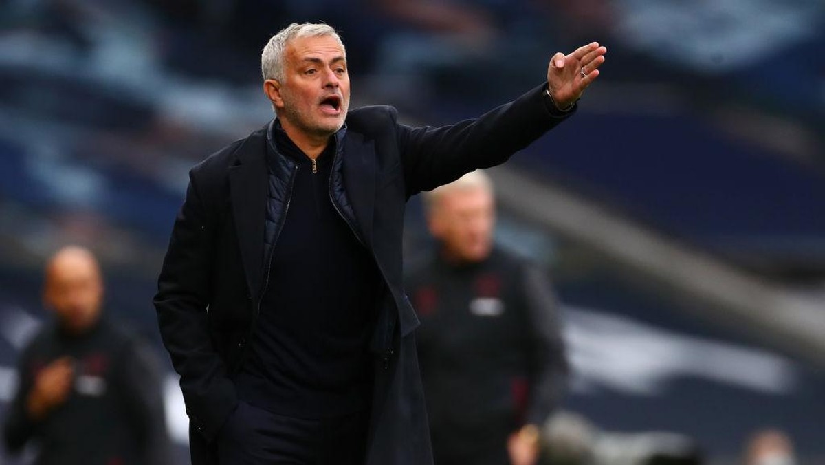 Tottenham selalu menang di laga away hingga pekan kedelapan Liga Inggris di musim ini. Foto: (Getty Images/Clive Rose)