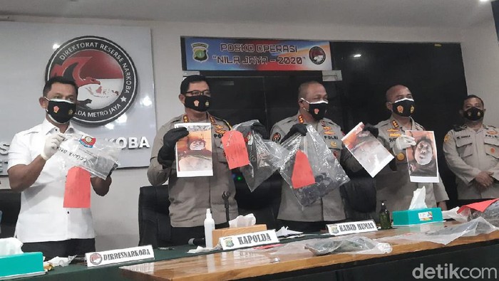Jumpa pers hasil autopsi jenazah Cai Changpan di Polda Metro Jaya.