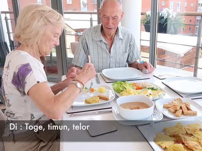 Momen Seru Kakek Nenek di Inggris Saat Cicip Makanan Indonesia