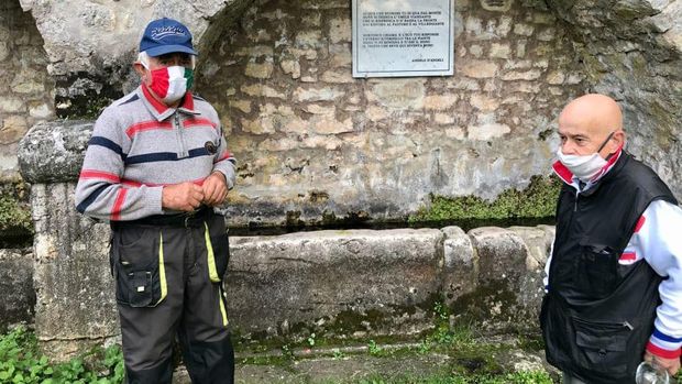 Kota di Italia penduduknya cuma 2 orang, tapi patuh protokol kesehatan