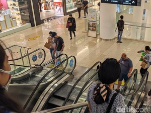 Jurus Pengusaha Mal Jaring Pengunjung Meski Omicron Menghantui
