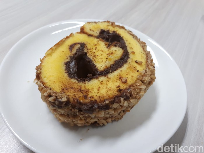 Moro Bakeshop: Empuk Lembut Roti Sobek hingga Semir dari Resep 1967 Moro Bakeshop: Empuk Lembut Roti Sobek hingga Semir dari Resep 1967