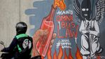 Mural Tolak Omnibus Law Hiasi Sudut Ibu Kota