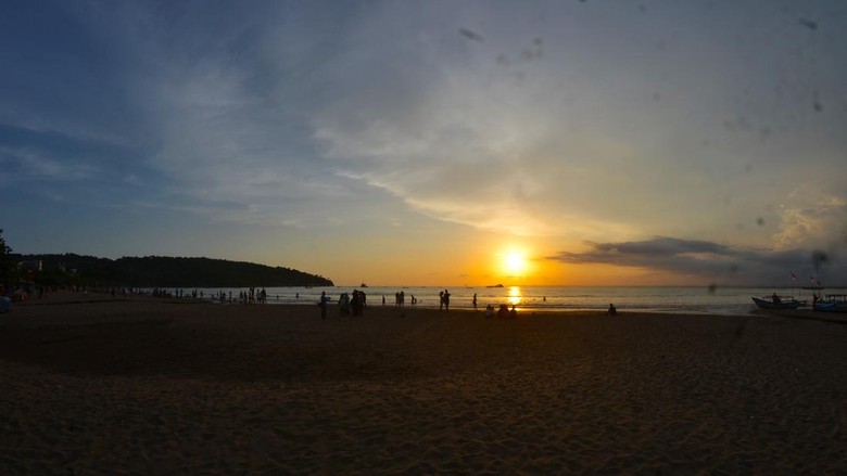 Pantai Pangandaran Pantai Pangandaran