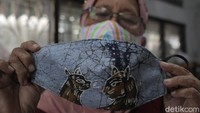 Masker kain batik lukis dijual ke berbagai kota seperti Jakarta, Bandung, Jawa Tengah dan Yogyakarta.  