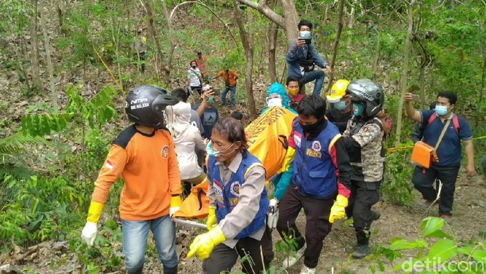 penemuan mayat di mojokerto