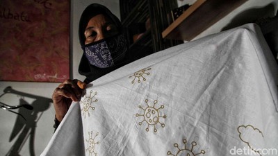 Unik! Ada Batik Motif Corona Buatan Rumahan