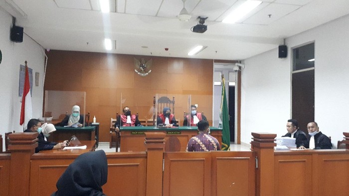 Pleidoi Bos PS Store: Kesalahan Saya Disetarakan dengan Koruptor