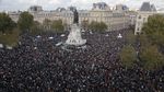 Ribuan Orang Kumpul di Paris Protes Pemenggalan Guru