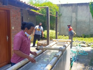 Air Sumur Sritanjung Dipercaya Bikin Awet Muda dan Kadang Berbau Wangi