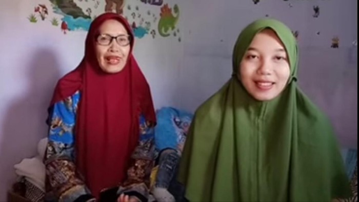 Si kembar Trena Treni ternyata berpisah sejak 1996, saat ibu asuh Treni pulang dari Ambon ke Blitar. Kini Treni akan segera bertemu kembarannya dan keluarga aslinya.