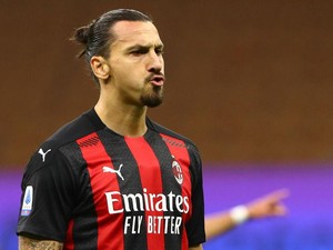 Ibrahimovic Kampanye Protokol COVID-19, Sekaligus Sindir Ronaldo?