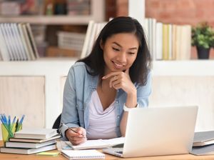 5 Kegiatan Online yang Bisa Datangkan Tambahan Cuan