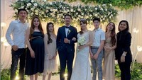 Dilihat dari insta-storynya, Angela Lee menikah dengan Alexander pada hari ini. Dok. Instagram/angelalee87