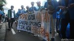 Celoteh Mahasiswa di Patung Kuda