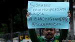 Celoteh Mahasiswa di Patung Kuda