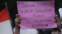 Lagi-lagi Anya Geraldine.