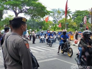 Antisipasi Kemacetan di Depan KBS, Buruh Dialihkan ke Jalan Setail