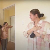 Kamu itu lebih dari sekadar pengurus rumah tangga tapi juga saudara, bagian dari keluarga, tutur Dimples sambil memeluk Vilma. Foto: Instagram/@dimplesromana