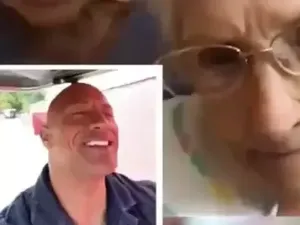 Dwayne Johnson Hadiahi Tequila Untuk Nenek Berusia 101 Tahun