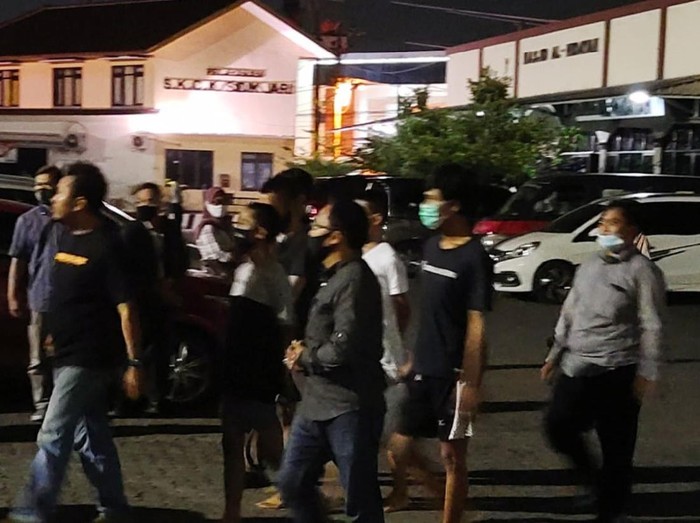 Empat mahasiswa tersangka ricuh demo di Semarang, Selasa (20/10/2020).