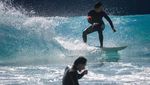 Foto: Bukan Pantai Sungguhan, Ini Kolam Ombak Terbesar di Dunia