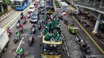 Penampakan Massa Mahasiswa Bergerak Menuju Istana