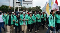 BEM SI menuntut pencabutan omnibus law UU Cipta Kerja.