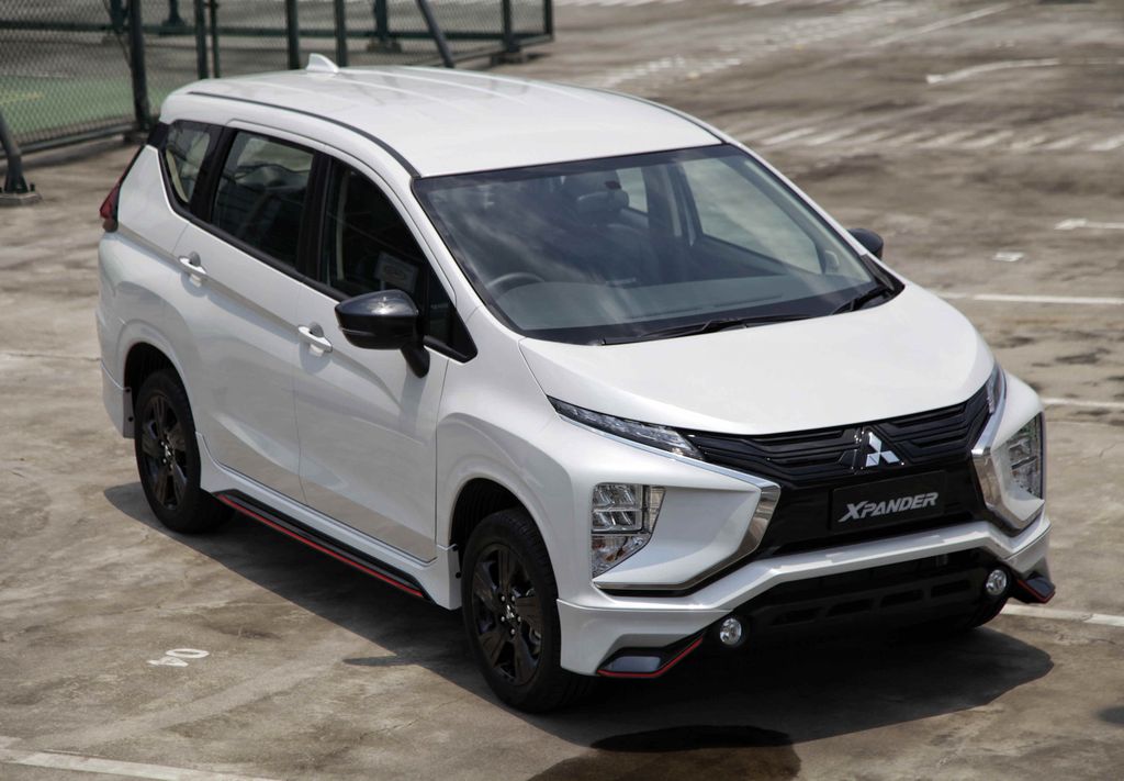 Mitsubishi Xpander Black Edition
