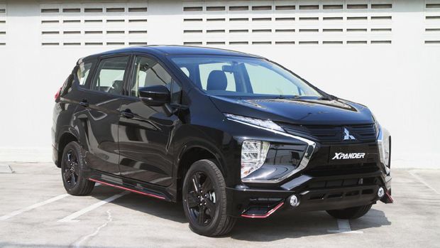 Mitsubishi Xpander Black Edition