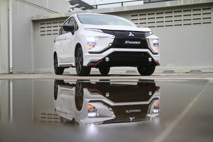 Mitsubishi Xpander Black Edition