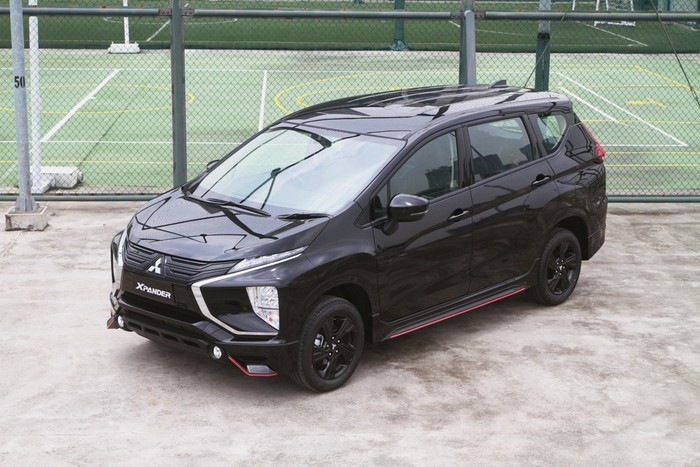 Mitsubishi Xpander Black Edition