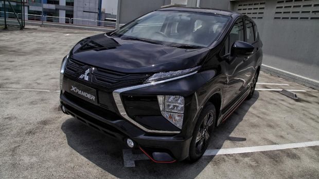 Mitsubishi Xpander Black Edition