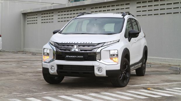 Mitsubishi Xpander Cross Rockford Fosgate Black Edition