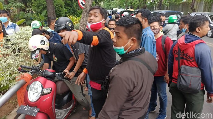 motor hampir hilang