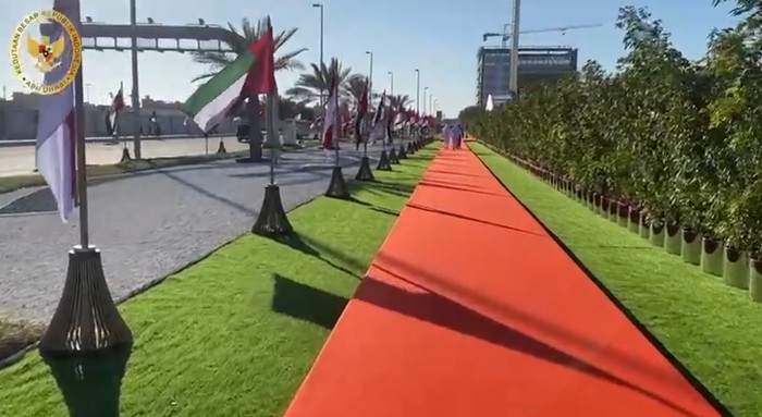 Nama tokoh Indonesia yang menjadi nama jalan di negara sahabat kini bertambah lagi. Presiden Joko Widodo kini punya jalan sendiri di Abu Dhabi.