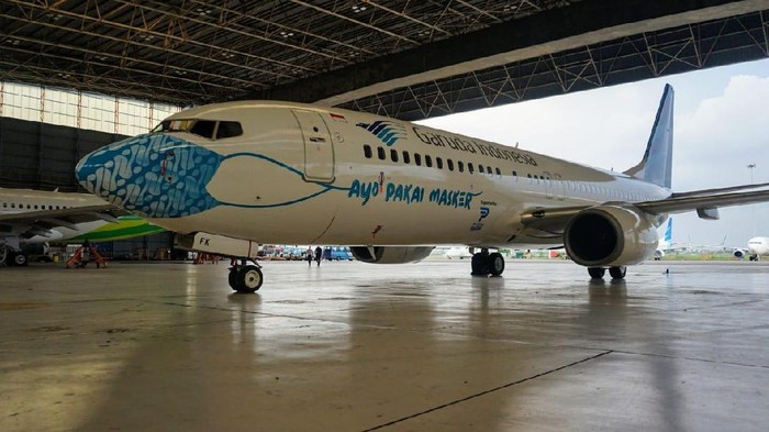 Garuda Indonesia meluncurkan desain mask livery terbaru yang menampilkan corak batik parang. Penasaran?