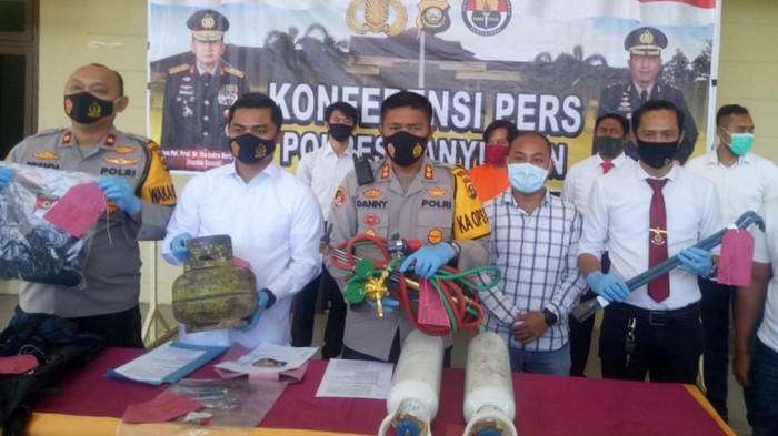 Polisi tangkap pembobol ATM dan minimarket di Sumsel (dok. Istimewa)