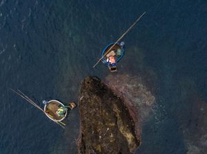 Potret Tarai Bune, Perahu Bak Mandi Tradisional Nelayan Jepang
