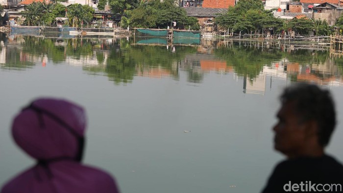Antisipasi Banjir Situ Rawa  Badung  Dibersihkan