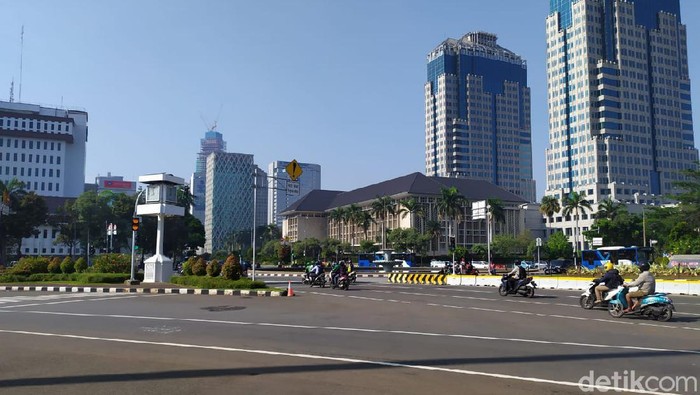 Situasi Patung Kuda, Jakarta, pukul 08.10 WIB.