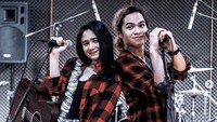 Sama-sama menyukai musik 90an, Tissa dan Dul pun berkolaborasi di channel YouTubenya. Dok. Instagram/tissabiani